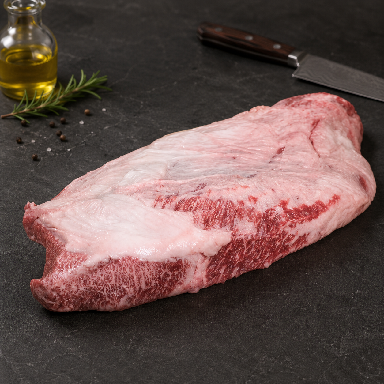 Brisket Wagyu A5 από την Gunma της Ιαπωνίας, με πλούσιο χαρακτήρα και ενδομυϊκό λίπος. Ιδανικό για premium low &amp; slow ψήσιμο.